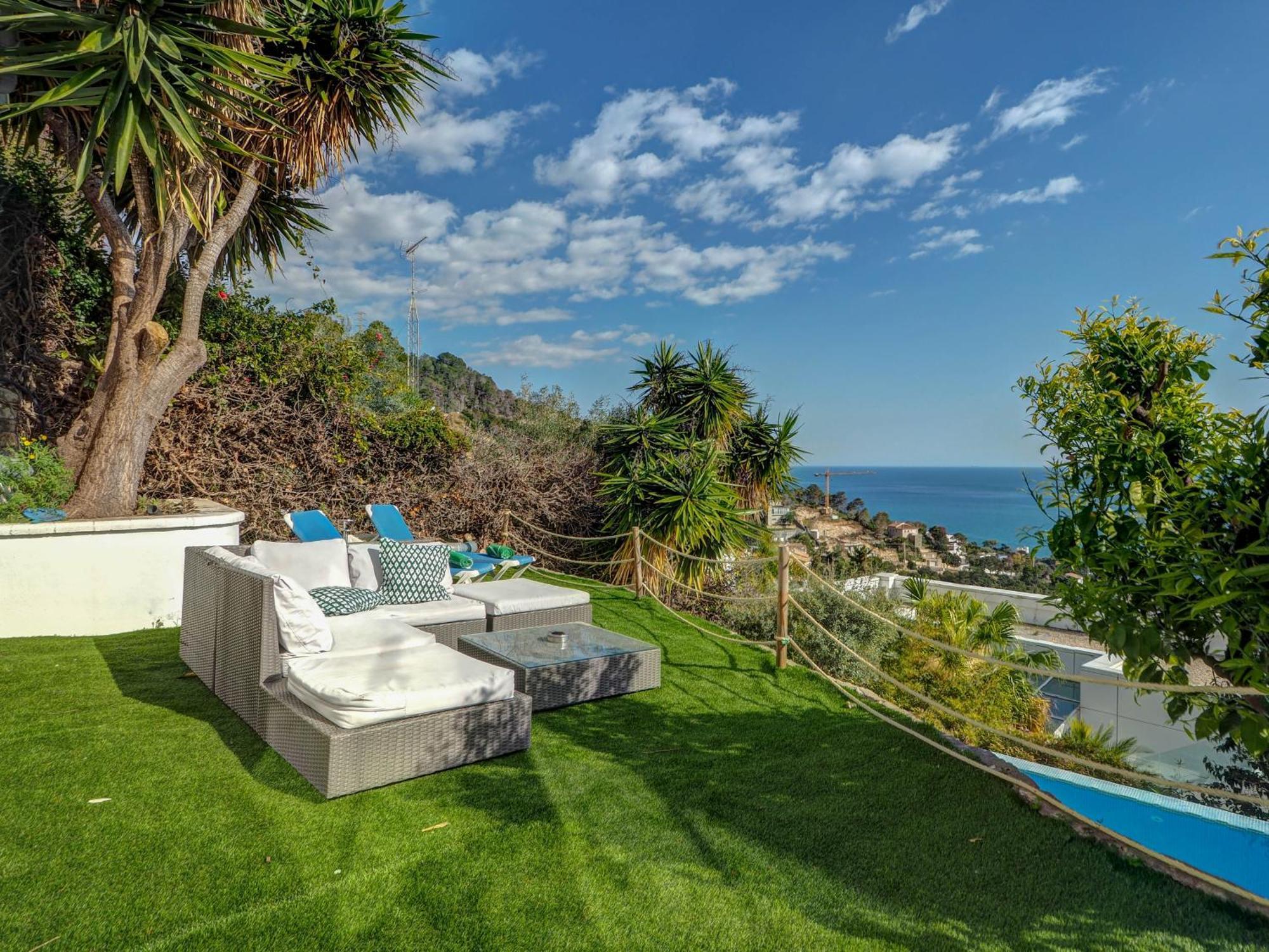 Zen By Hello Homes *
